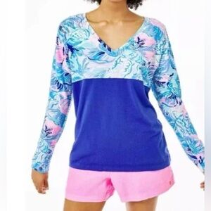 Lilly Pulitzer Finn Top XS Shadeseekers V-Neck Long Sleeve NWOT